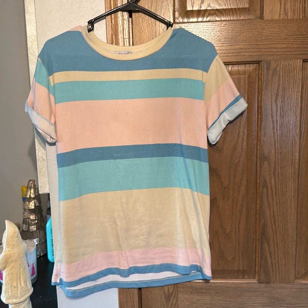 Stripped basic t